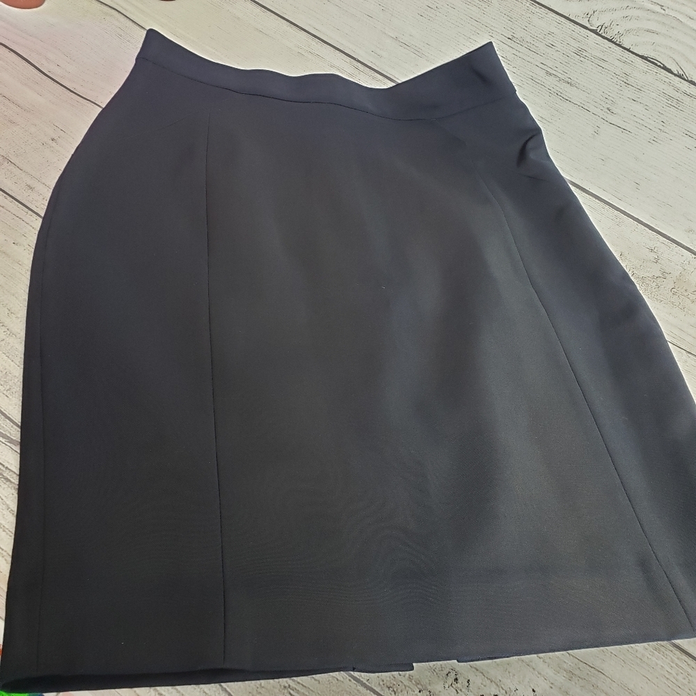 H&M Navy Pencil Skirt Women's‎ 6